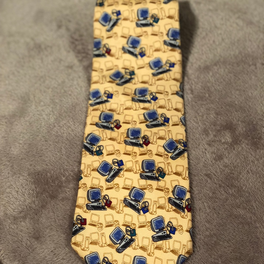 Save the children’s tie “computer tie”